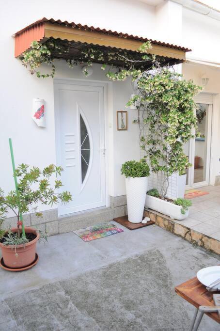Vila Little House Kucica Banjol Exteriér fotografie